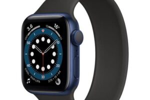 Bild von Apple Watch (Series 6) September 2020 44 Blue Sport loop Black | Refurbished – Great Deal!